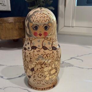 Russian nesting dolls 🪆